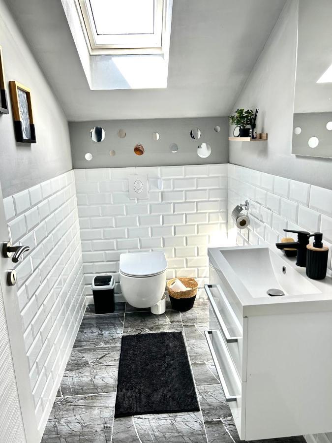 Apartman Tajra โมสตาร์ ภายนอก รูปภาพ