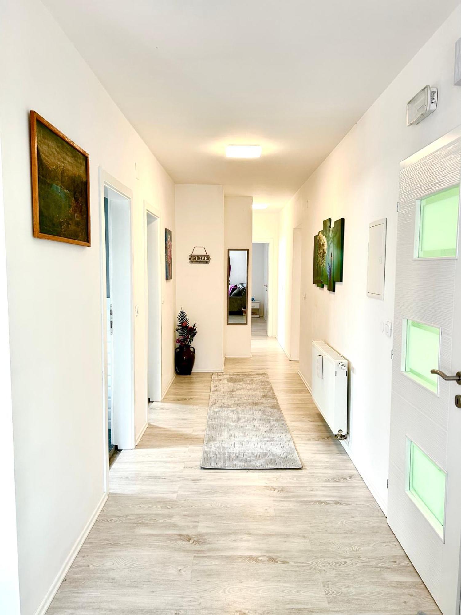 Apartman Tajra โมสตาร์ ภายนอก รูปภาพ