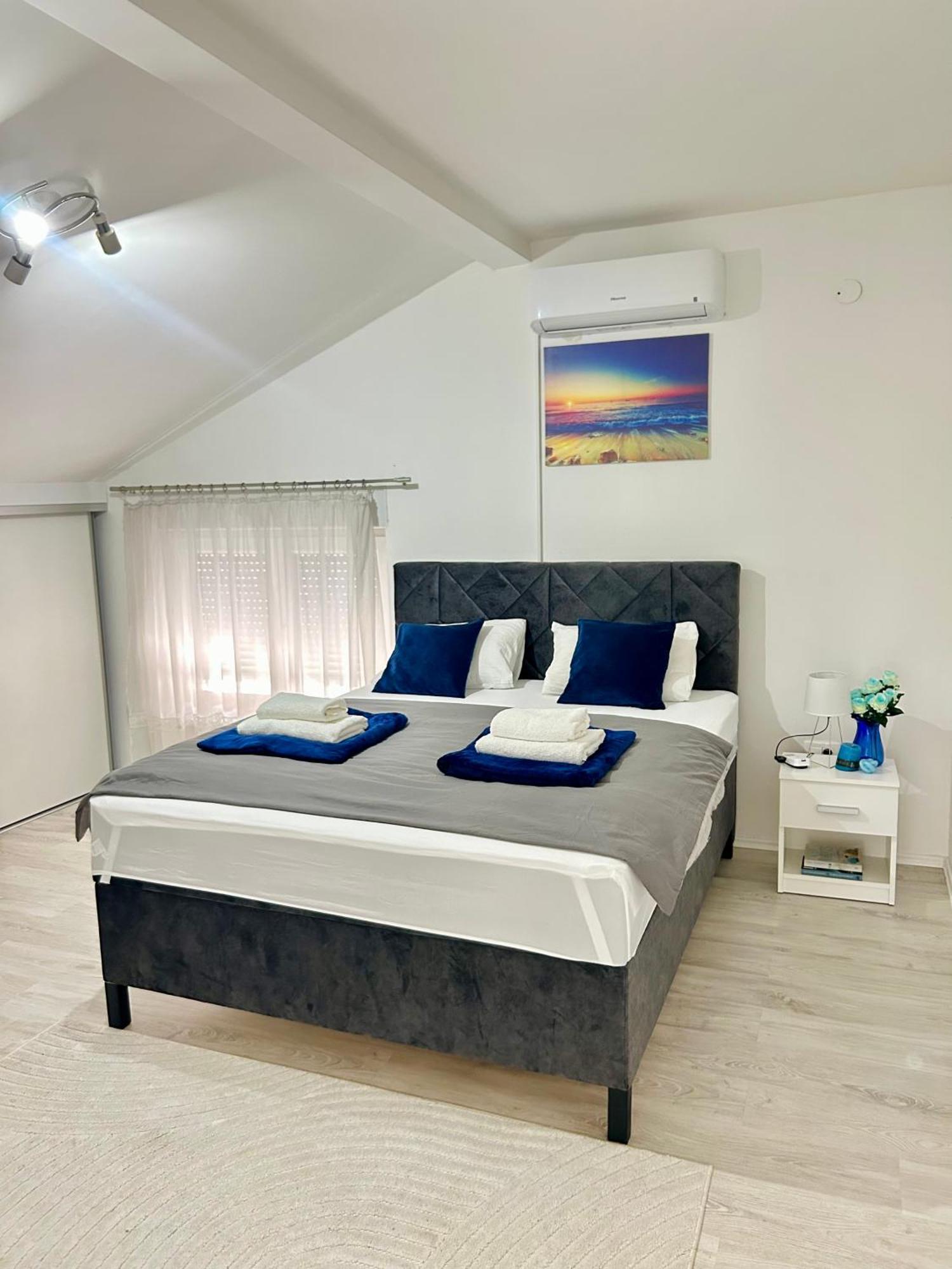 Apartman Tajra โมสตาร์ ภายนอก รูปภาพ
