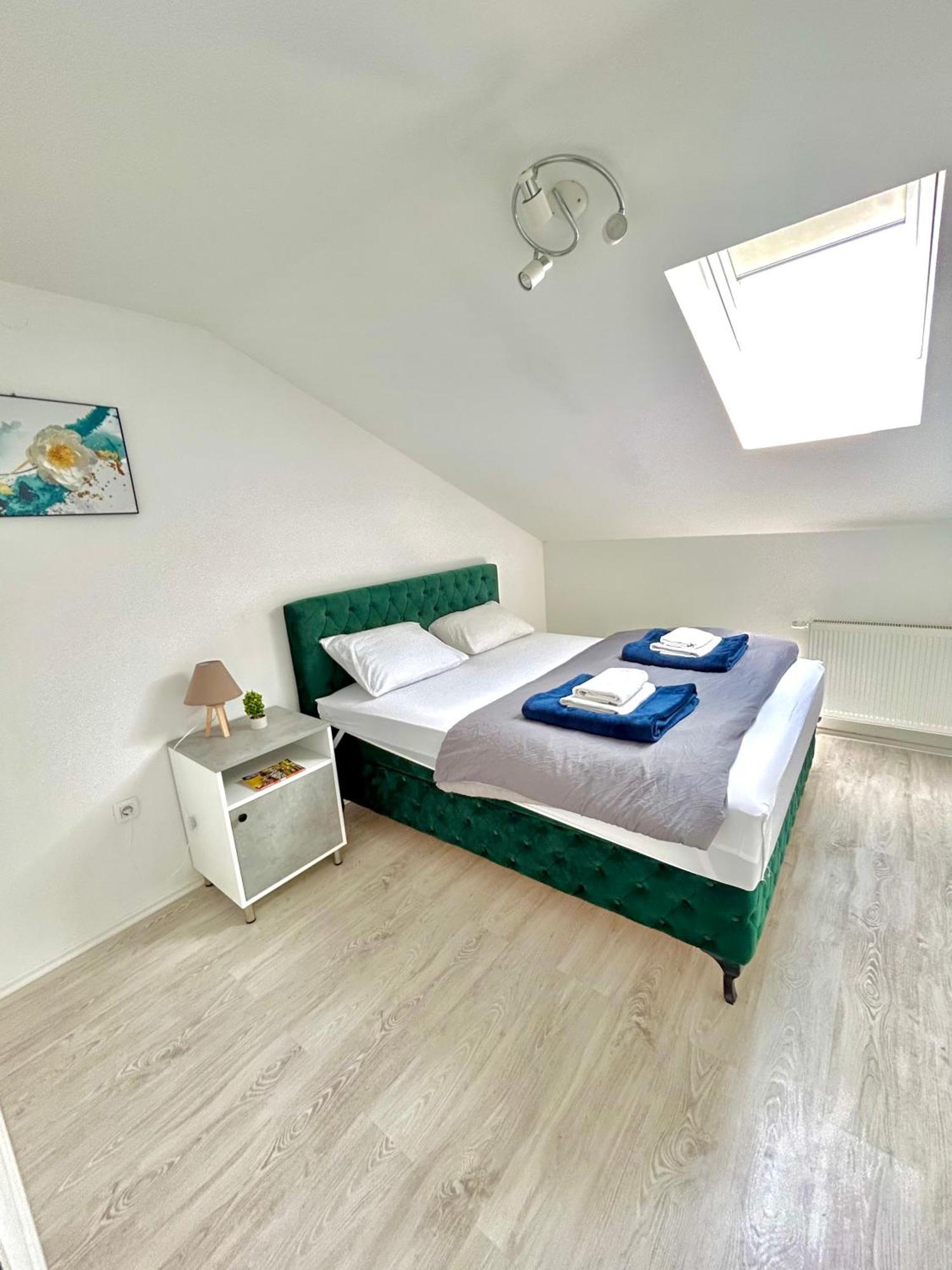 Apartman Tajra โมสตาร์ ภายนอก รูปภาพ